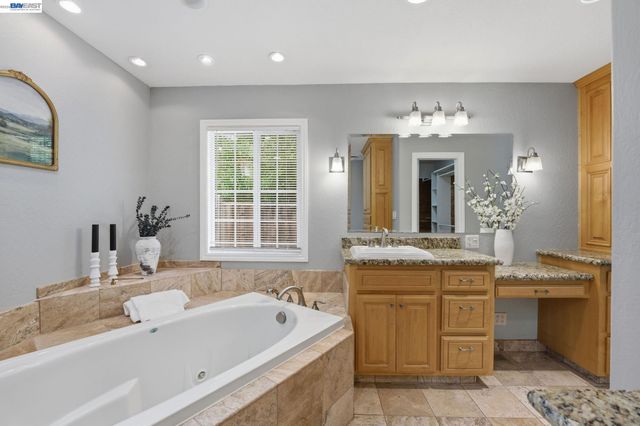 1782 Whitecliff Way, Walnut Creek, CA 94596