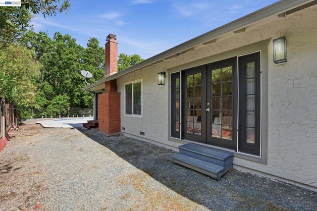 1782 Whitecliff Way, Walnut Creek, CA 94596