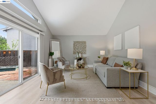 1782 Whitecliff Way, Walnut Creek, CA 94596