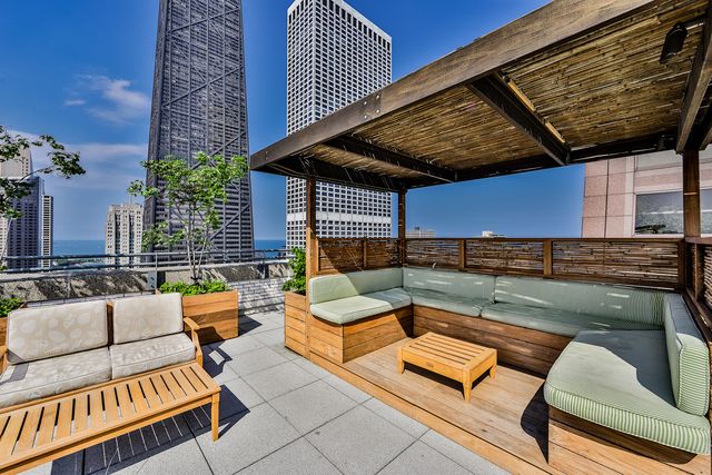 777 N Michigan Avenue 1509, Chicago, IL 60611