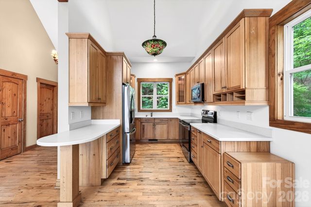 72 Wildflower Mountain Trail, Candler, NC 28715