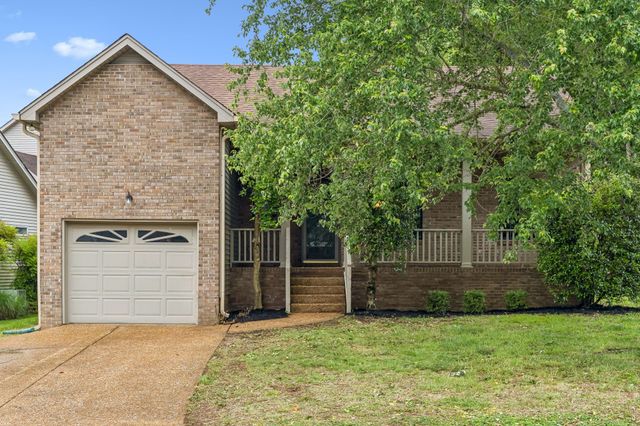 7516 Dove Valley Dr, Nashville, TN 37221