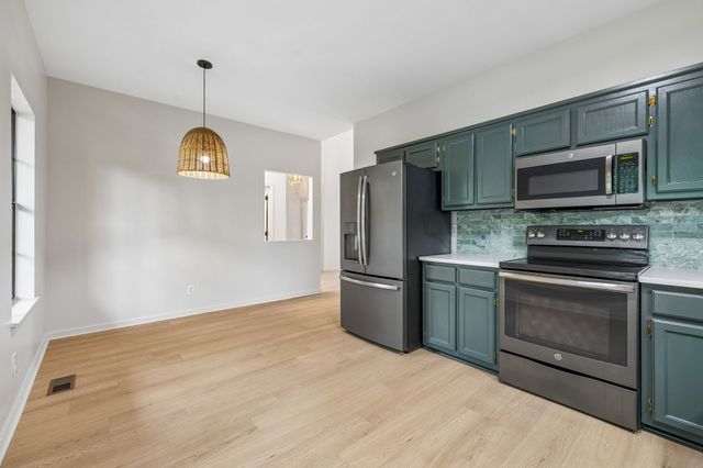 7516 Dove Valley Dr, Nashville, TN 37221
