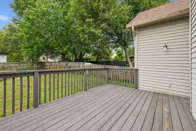 7516 Dove Valley Dr, Nashville, TN 37221