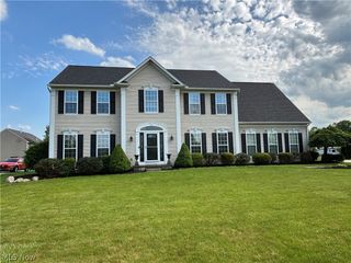 3483 Symphony Street, Cuyahoga Falls, OH 44223