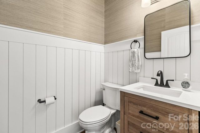 208 Hidden Meadows Drive, Mooresville, NC 28117