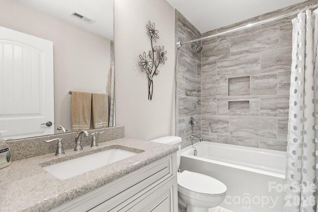 208 Hidden Meadows Drive, Mooresville, NC 28117