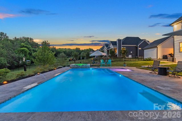 208 Hidden Meadows Drive, Mooresville, NC 28117