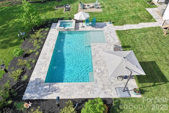 208 Hidden Meadows Drive, Mooresville, NC 28117