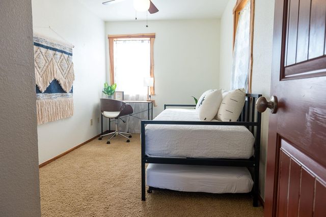 1381 Greenbriar DR, Canyon Lake, TX 78133