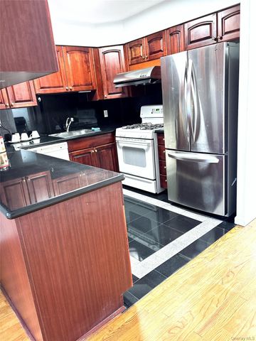 114-67 Taipei Court, College Point, NY 11356