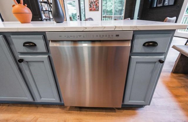 2 Watson Gap Road, Mineral Bluff, GA 30559