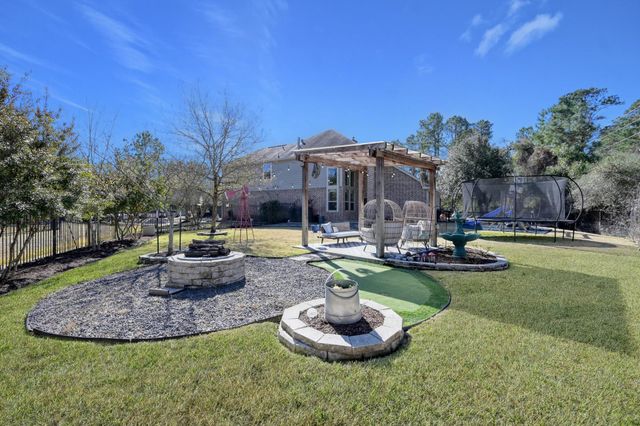 126 Wood Drake Place, Tomball, TX 77375