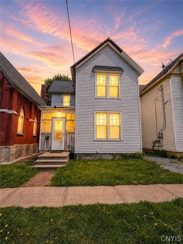 736 Roberts Street, Utica, NY 13502