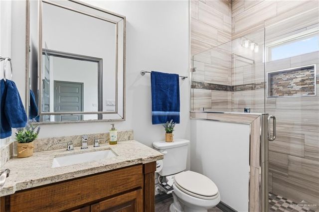 1612 Red River Avenue, Edinburg, TX 78539