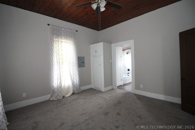 220 Belt Avenue, Eufaula, OK 74432