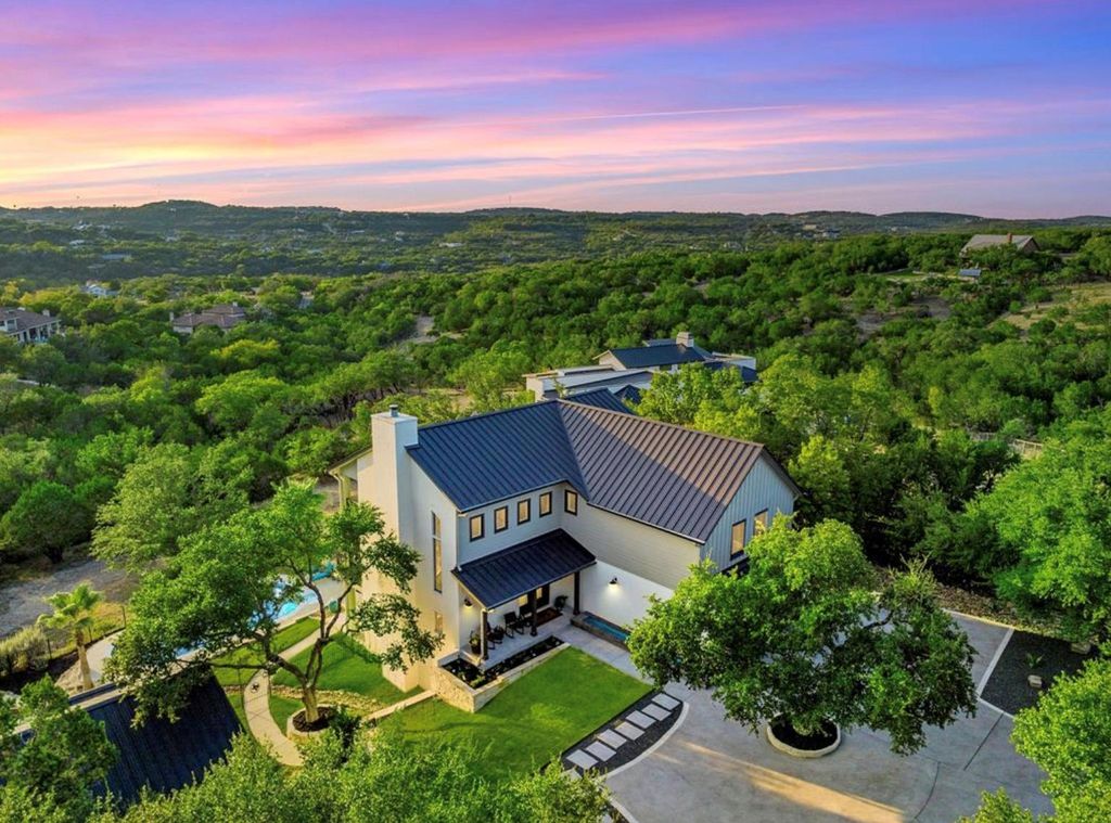 19407 White Horse CV, Spicewood, TX 78669