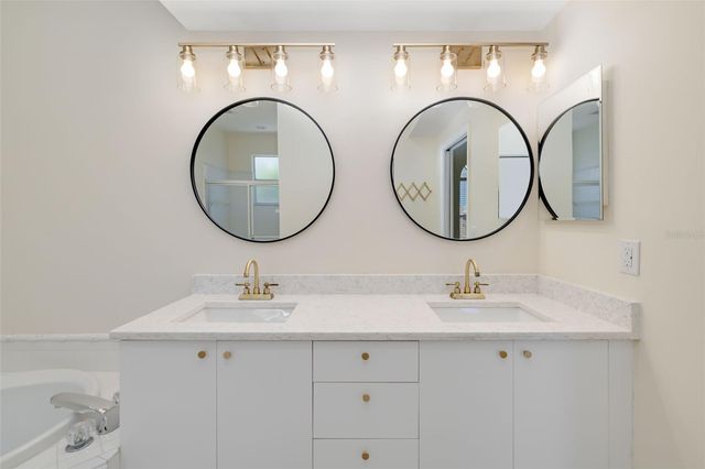 5370 MATTHEW COURT, Sarasota, FL 34231