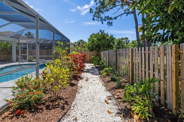 5370 MATTHEW COURT, Sarasota, FL 34231
