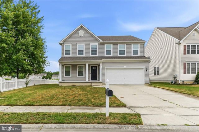 33 BARKLEY CT, Dover, DE 19904