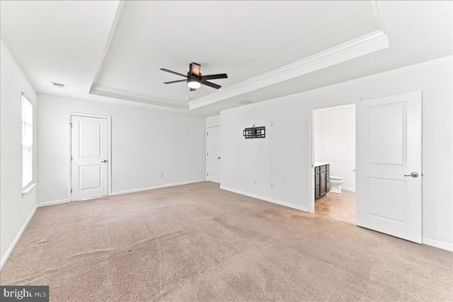 33 BARKLEY CT, Dover, DE 19904