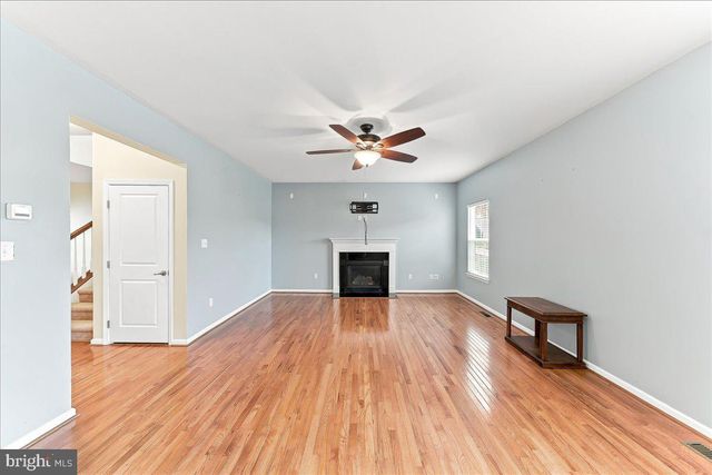 33 BARKLEY CT, Dover, DE 19904