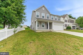 33 BARKLEY CT, Dover, DE 19904