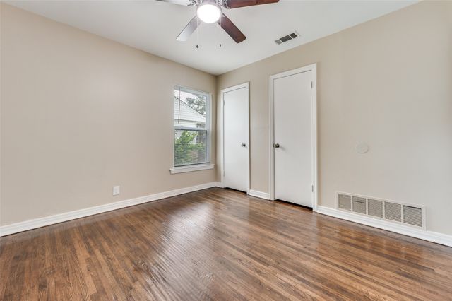 1110 Lucille Street, Irving, TX 75060