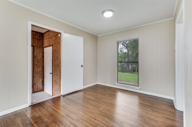 1110 Lucille Street, Irving, TX 75060