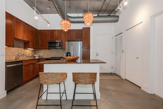 2001 Biscayne Blvd 2310, Miami, FL 33137