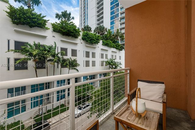 2001 Biscayne Blvd 2310, Miami, FL 33137