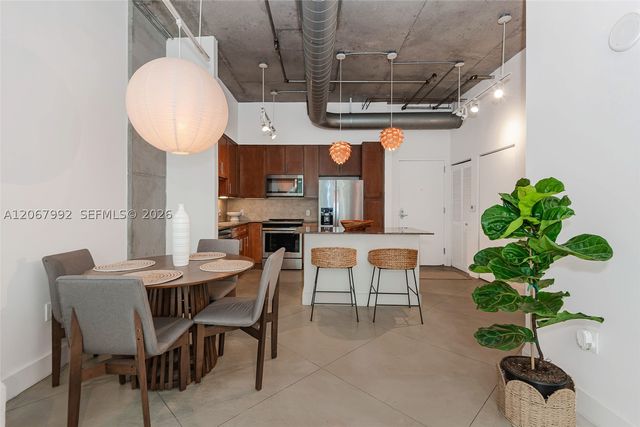 2001 Biscayne Blvd 2310, Miami, FL 33137