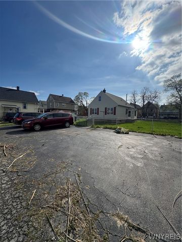 465 18th Street, Niagara Falls, NY 14303