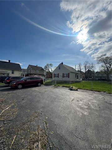 465 18th Street, Niagara Falls, NY 14303