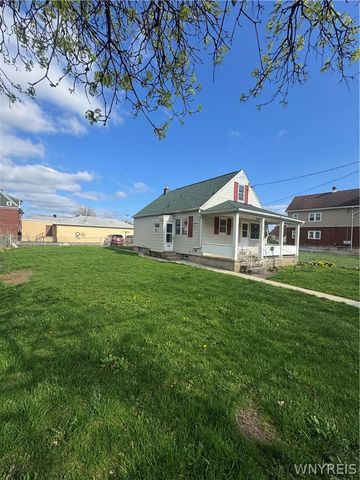 465 18th Street, Niagara Falls, NY 14303