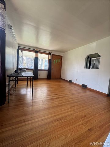 465 18th Street, Niagara Falls, NY 14303