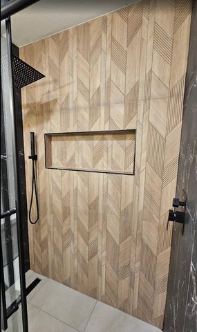 1001 E Star Street, Gainesville, TX 76240