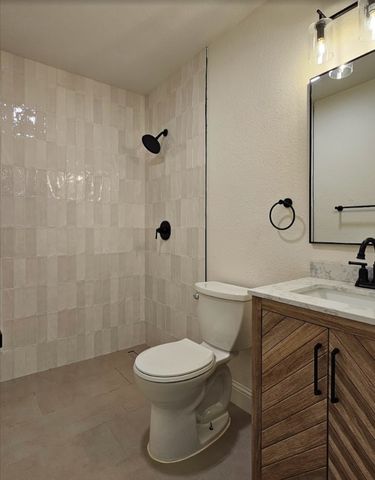 1001 E Star Street, Gainesville, TX 76240