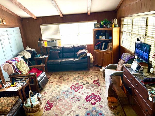 1708 FM 1519, Leesburg, TX 75451