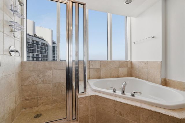 18201 Collins Avenue PH 5109, Sunny Isles Beach, FL 33160