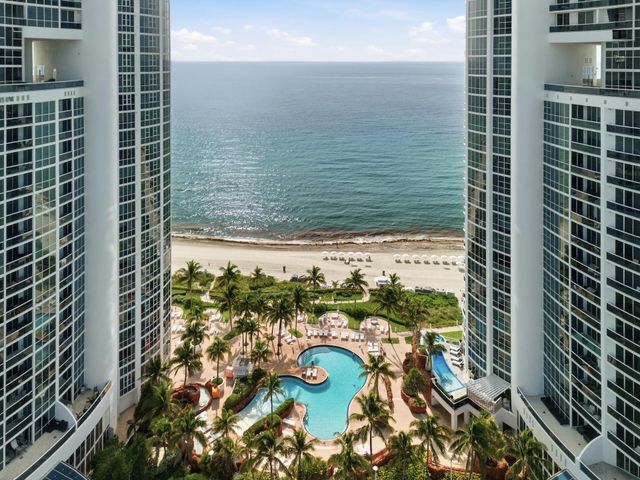18201 Collins Avenue PH 5109, Sunny Isles Beach, FL 33160