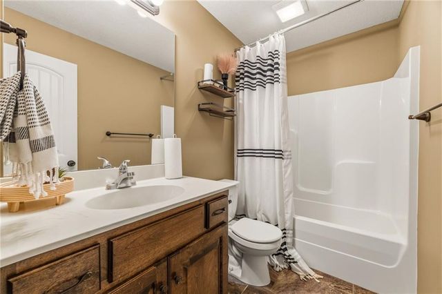 4713 Chester Avenue, Kansas City, KS 66106