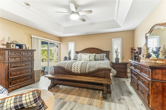 1023 SE 4th ST, Cape Coral, FL 33990