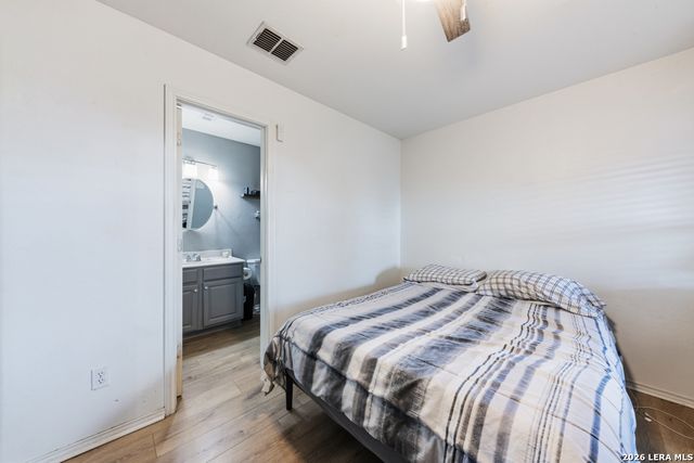 527 Roosevelt, Seguin, TX 78155