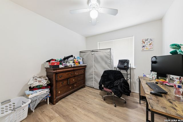 527 Roosevelt, Seguin, TX 78155