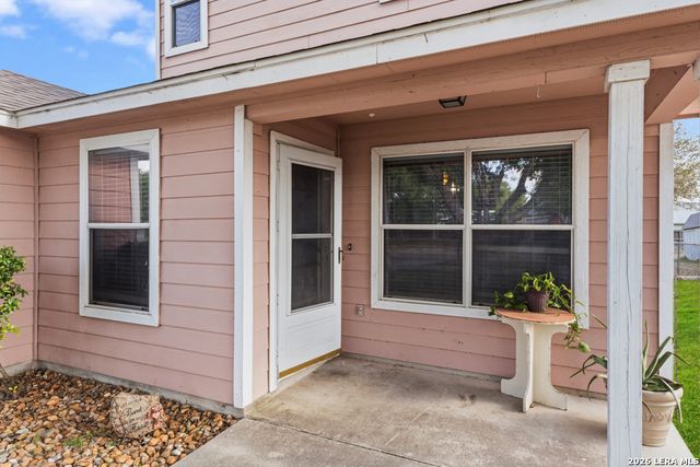 527 Roosevelt, Seguin, TX 78155