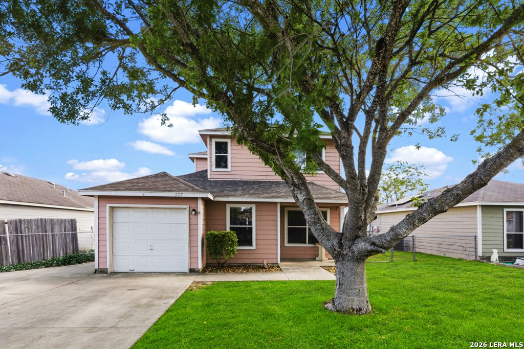 527 Roosevelt, Seguin, TX 78155