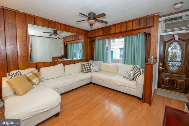 1715 S ISEMINGER ST, Philadelphia, PA 19148