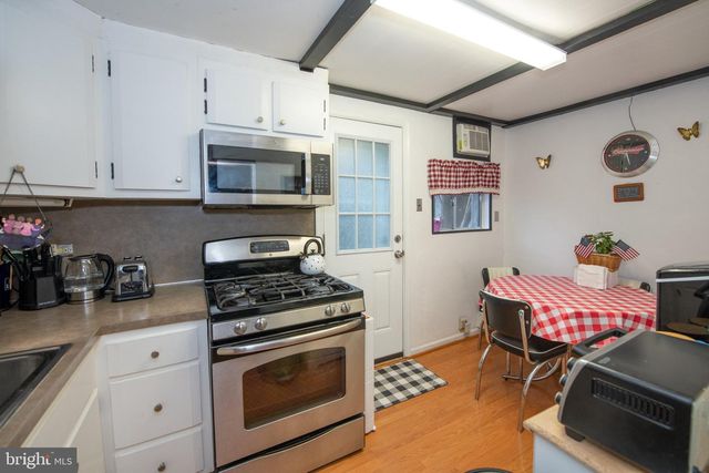 1715 S ISEMINGER ST, Philadelphia, PA 19148