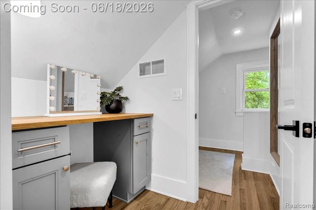 327 Leroy Street, Ferndale, MI 48220